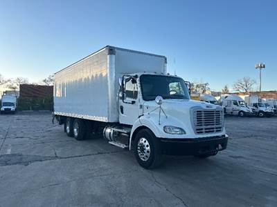 Freightliner M2 112 Box Truck - 350HP, 6 Speed Automatic, Roll up Door