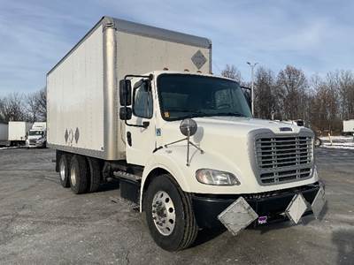 Freightliner M2 112 Box Truck - 410HP, 10 Speed Manual, Roll up Door