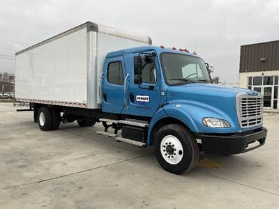 Freightliner M2 112 Box Truck - 350HP, 10 Speed Automatic, Roll up Door