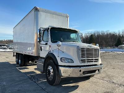 Freightliner M2 112 Box Truck - 450HP, 10 Speed Automatic, Swing Door