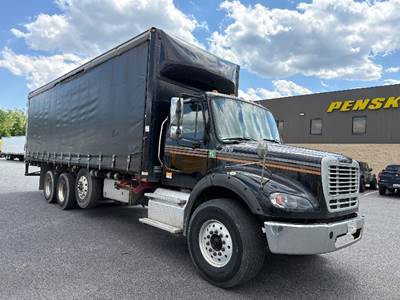 Freightliner M2 112 Box Truck - 450HP, 10 Speed Automatic, Swing Door