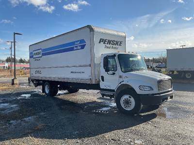Freightliner M2 Box Truck - 220HP, 6 Speed Automatic, Roll up Door