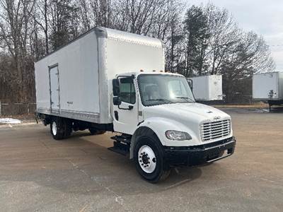 Freightliner M2 Box Truck - 220HP, 6 Speed Automatic, Roll up Door