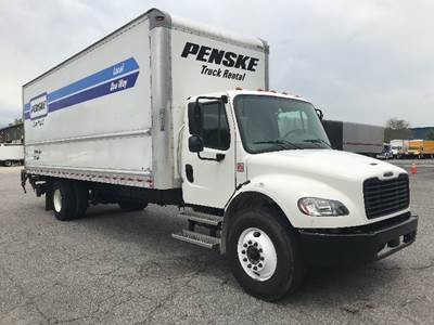 Freightliner M2 Box Truck - 220HP, 6 Speed Automatic, Roll up Door