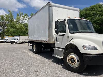 Freightliner M2 18 ft Box Truck - 220HP, 6 Speed Automatic, Roll up Door