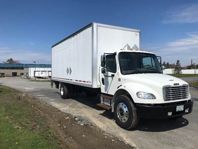 Freightliner M2 24 ft Box Truck - 220HP, 7 Speed Automatic, Roll up Door
