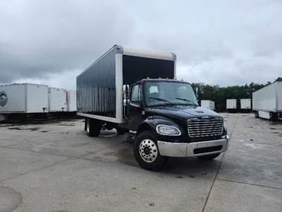 Freightliner M2 27 ft Box Truck - 220HP, 6 Speed Automatic, Roll up Door
