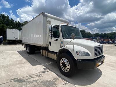 Freightliner M2 Box Truck - 260HP, 6 Speed Automatic, Roll up Door