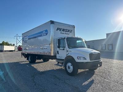 Freightliner M2 Box Truck - 220HP, 6 Speed Automatic, Roll up Door