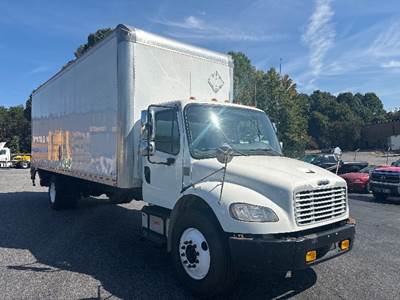 Freightliner M2 Box Truck - 220HP, 6 Speed Automatic, Roll up Door