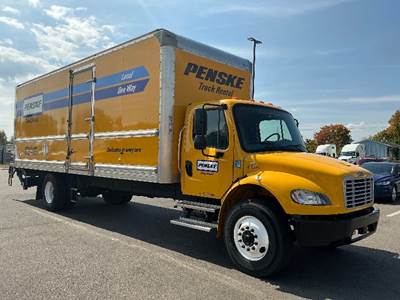 Freightliner M2 Box Truck - 220HP, 6 Speed Automatic, Roll up Door