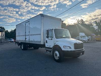 Freightliner M2 Box Truck - 220HP, 6 Speed Automatic, Roll up Door