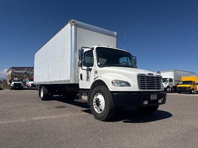 Freightliner M2 26 ft Box Truck - 260HP, 7 Speed Automatic, Roll up Door