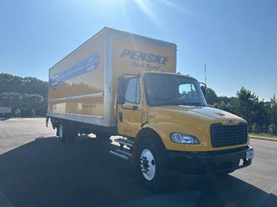Freightliner M2 Box Truck - 220HP, 6 Speed Automatic, Roll up Door