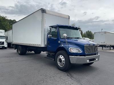 Freightliner M2 26 ft Box Truck - 250HP, 7 Speed Automatic, Roll up Door