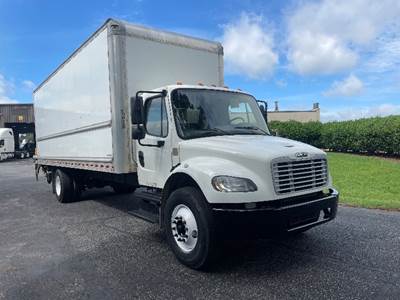Freightliner M2 26 ft Box Truck - 220HP, 6 Speed Automatic, Roll up Door