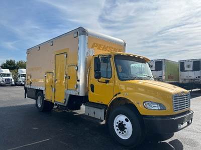 Freightliner M2 20 ft Box Truck - 200HP, 6 Speed Manual