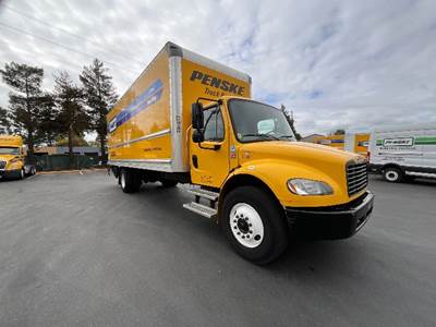 Freightliner M2 Box Truck - 220HP, 6 Speed Automatic, Roll up Door