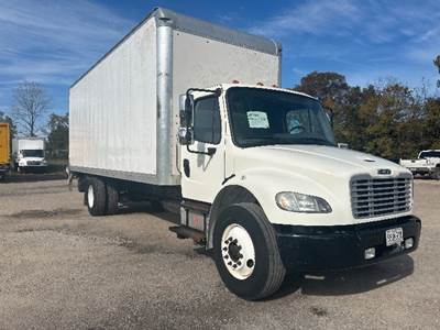 Freightliner M2 Box Truck - 220HP, 6 Speed Automatic, Roll up Door