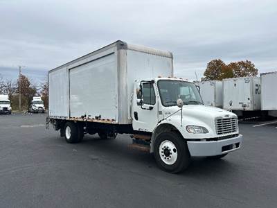 Freightliner M2 Box Truck - 220HP, 6 Speed Automatic, Roll up Door