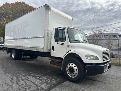 Freightliner M2 Box Truck - 220HP, 6 Speed Automatic, Roll up Door