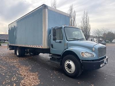 Freightliner M2 Box Truck - 220HP, 7 Speed Automatic, Roll up Door