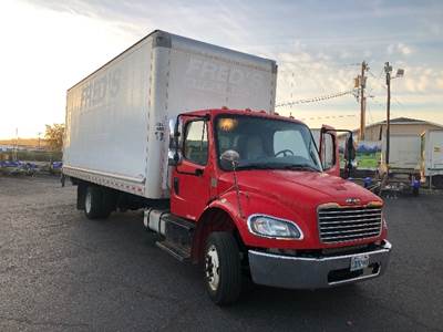 Freightliner M2 Box Truck - 220HP, 6 Speed Automatic, Roll up Door