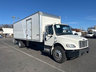 Freightliner M2 Box Truck - 220HP, 6 Speed Automatic, Roll up Door