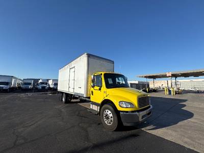 Freightliner M2 Box Truck - 220HP, 6 Speed Automatic, Roll up Door