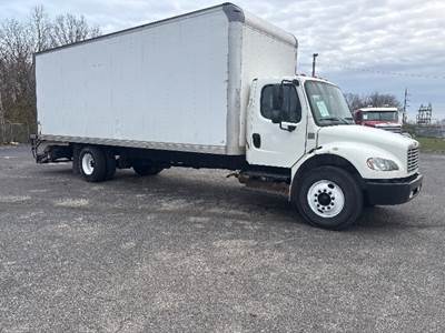 Freightliner M2 Box Truck - 220HP, 6 Speed Automatic, Roll up Door