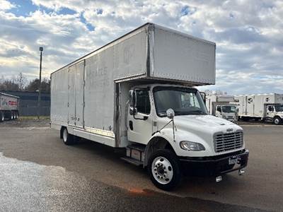 Freightliner M2 Box Truck - 240HP, 6 Speed Automatic, Swing Door