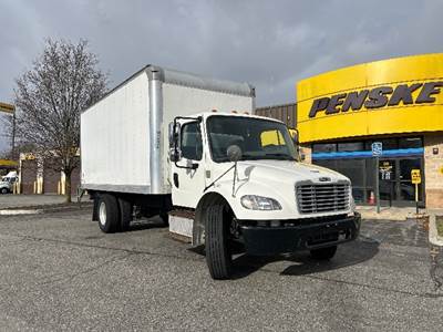 Freightliner M2 Box Truck - 220HP, 6 Speed Automatic, Roll up Door