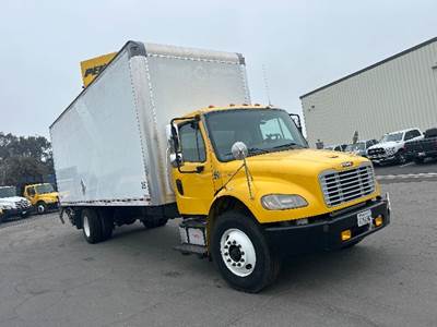 Freightliner M2 Box Truck - 220HP, 7 Speed Automatic, Roll up Door