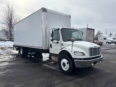 Freightliner M2 Box Truck - 220HP, 6 Speed Automatic, Roll up Door