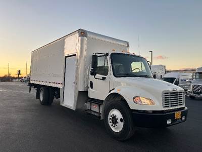 Freightliner M2 Box Truck - 220HP, 6 Speed Automatic, Roll up Door