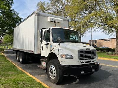 Freightliner M2 24 ft Box Truck - 330HP, 6 Speed Automatic, Roll up Door