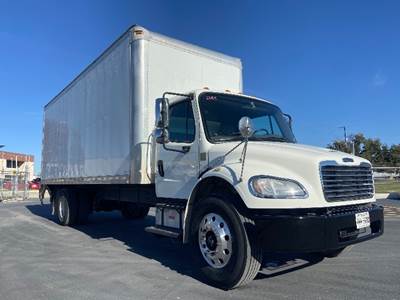 Freightliner M2 Box Truck - 220HP, 7 Speed Automatic, Roll up Door