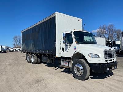 Freightliner M2 28 ft Box Truck - 300HP, 10 Speed Manual
