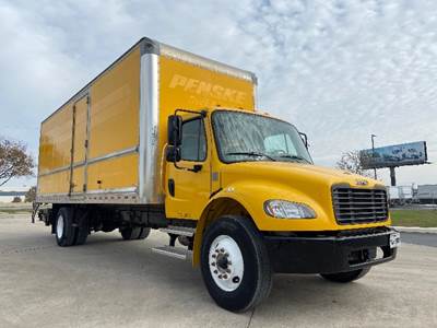 Freightliner M2 Box Truck - 220HP, 6 Speed Automatic, Roll up Door