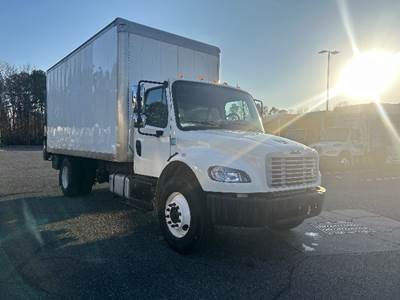 Freightliner M2 Box Truck - 220HP, 6 Speed Automatic, Roll up Door