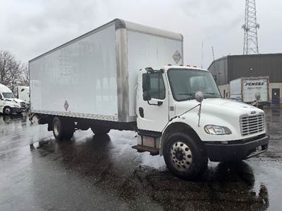 Freightliner M2 Box Truck - 220HP, 7 Speed Automatic