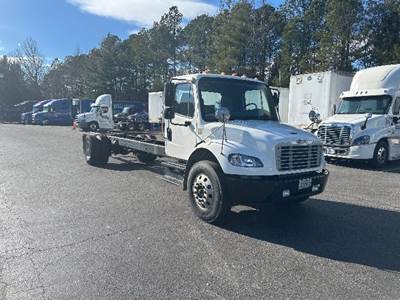 Freightliner M2 Box Truck - 240HP, 6 Speed Automatic, Swing Door