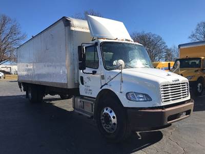 Freightliner M2 Box Truck - 260HP, 6 Speed Automatic, Roll up Door