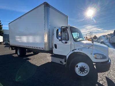 Freightliner M2 Box Truck - 240HP, 6 Speed Automatic, Roll up Door