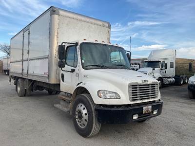 Freightliner M2 Box Truck - 220HP, 7 Speed Automatic, Roll up Door