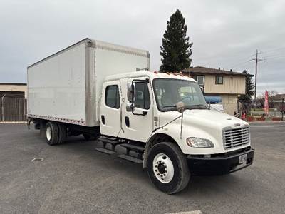 Freightliner M2 Box Truck - 220HP, 6 Speed Automatic, Roll up Door