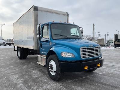 Freightliner M2 Box Truck - 260HP, 6 Speed Manual, Roll up Door