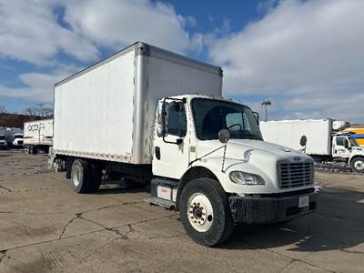 Freightliner M2 Box Truck - 220HP, 6 Speed Automatic