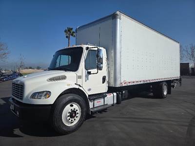 Freightliner M2 Box Truck - 220HP, 7 Speed Automatic, Roll up Door