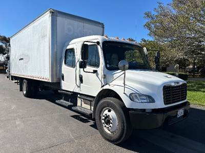 Freightliner M2 Box Truck - 220HP, 6 Speed Automatic, Roll up Door